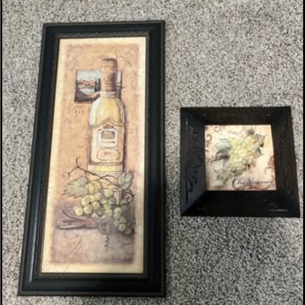 2 pieces of wine themed wall art
22x11 & 9X9
